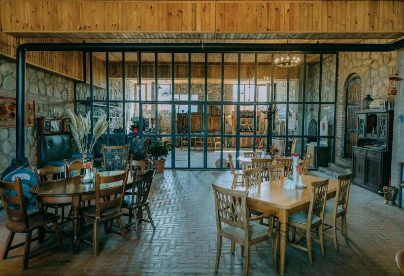 هتل & Wine Cellar Arge