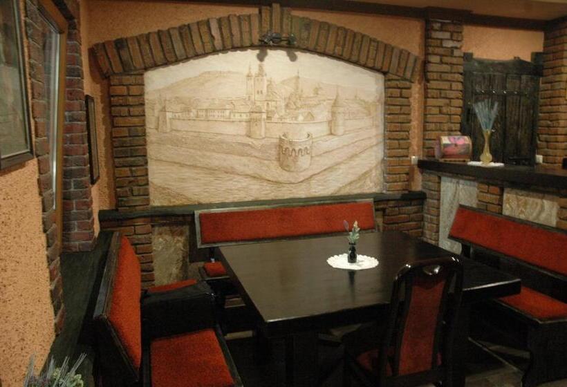 Motell гостинний двір