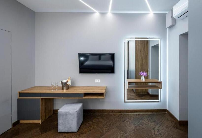 مُتل Otaman Resort