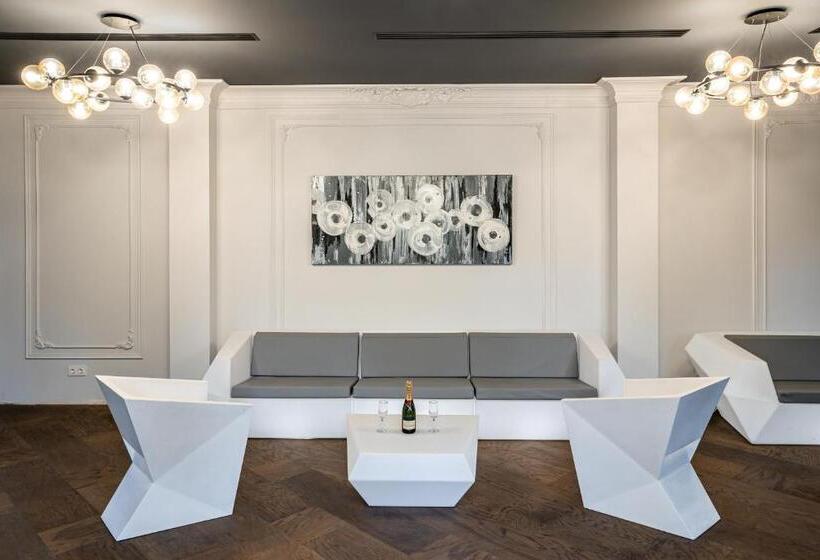 مُتل Otaman Resort