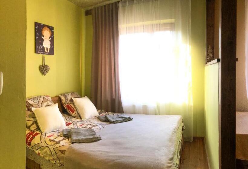 پانسیون тіна