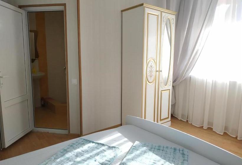 پانسیون илфи панорама