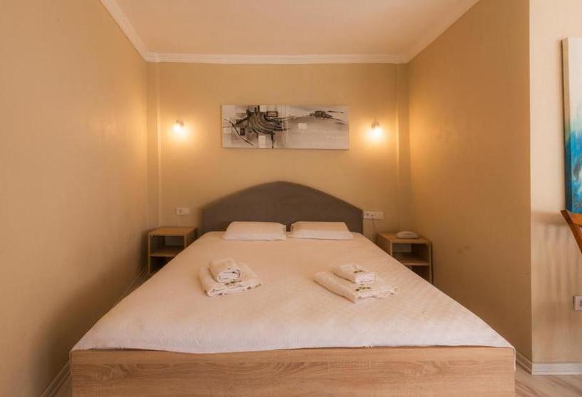 פנסיון Assos Kayalar Terrace