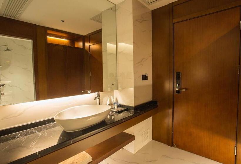 膳宿费 All Seasons Lodge