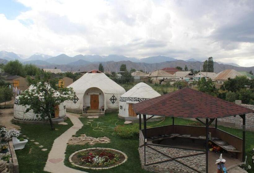 پانسیون Guest House Emily