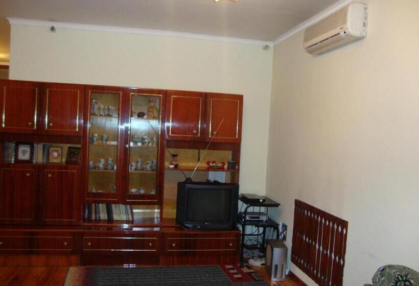 پانسیون Guest House Vip