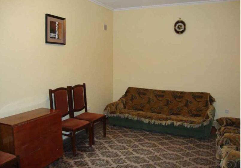 پانسیون Guest House Vip