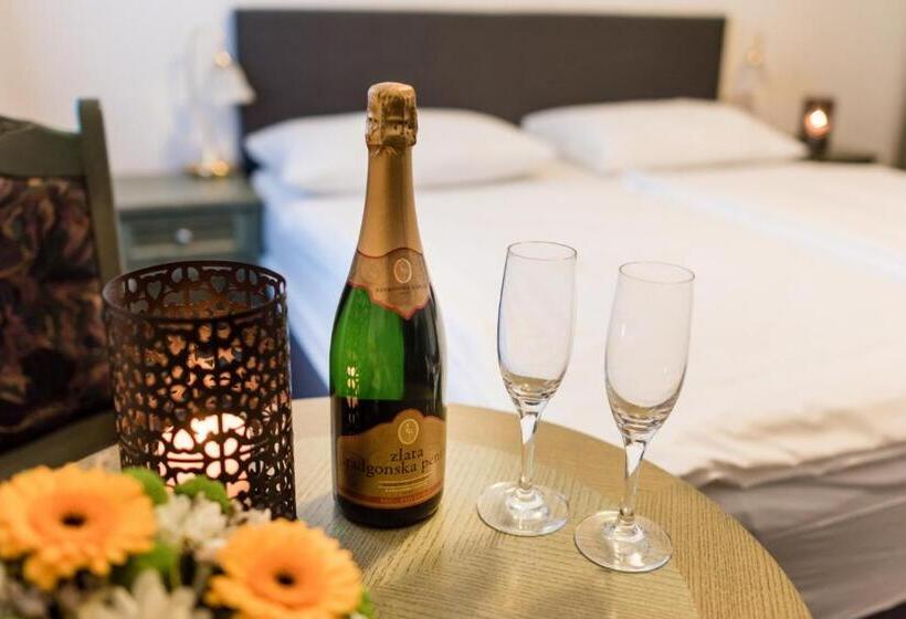 پانسیون Guesthouse Haler