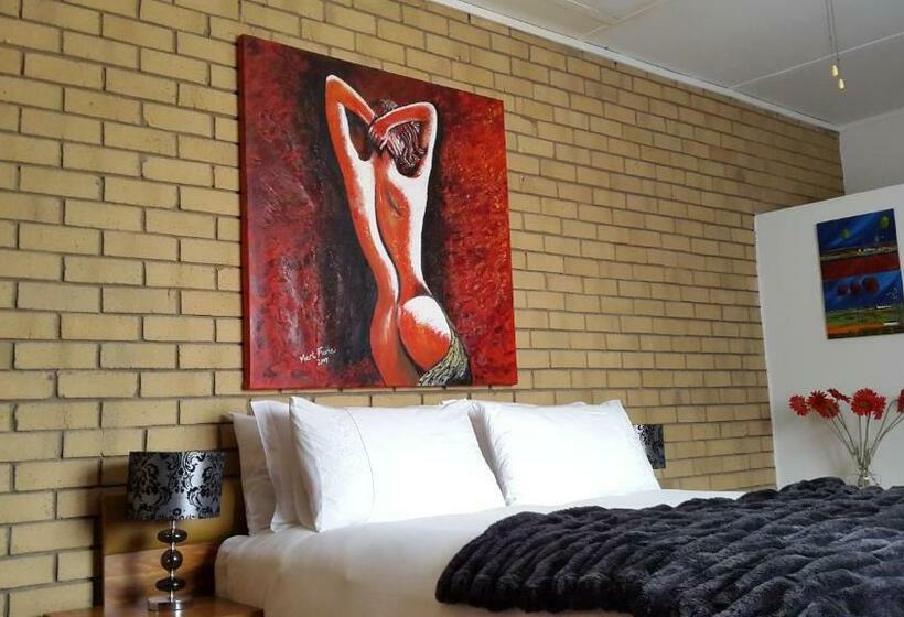 膳宿费 Mountain View Country Estate