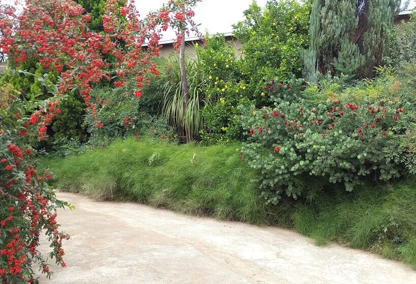 膳宿费 Mountain View Country Estate