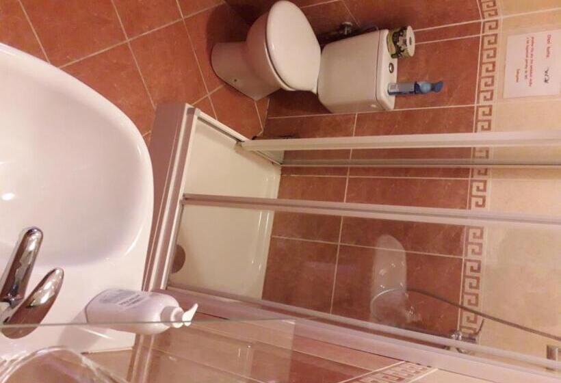 ペンション Penzión Vila Dalí