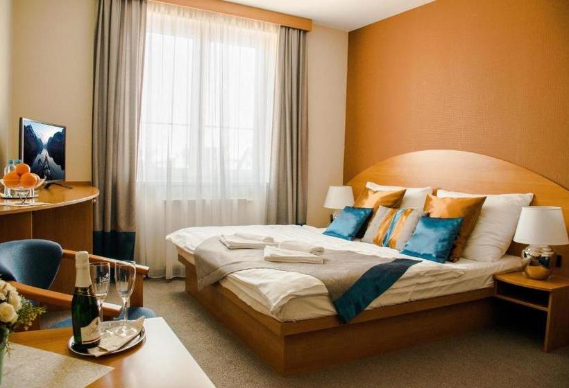 膳宿费 Penzion Fontana