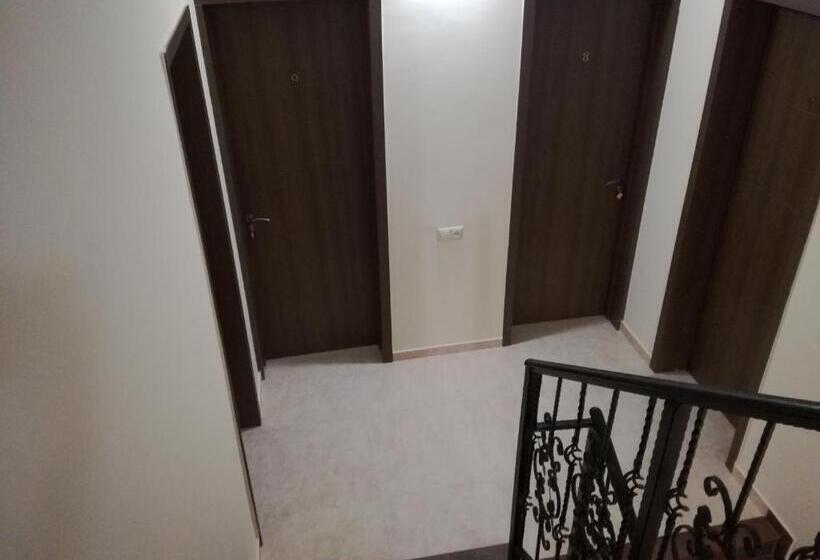 پانسیون Shekvetili+