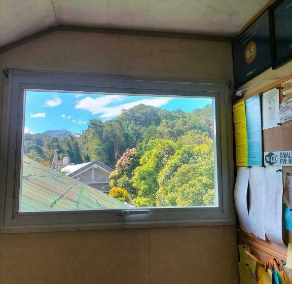 פנסיון Small House   Baguio