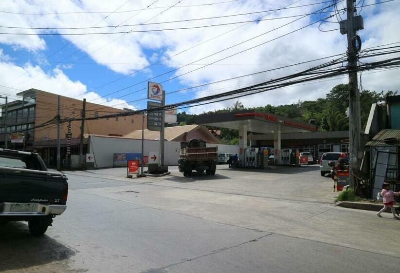 بنسيون Small House   Baguio