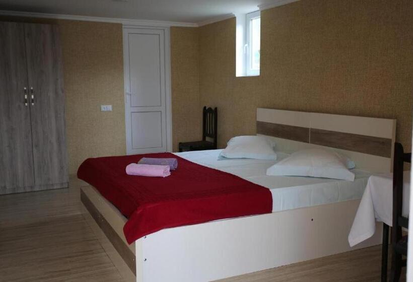 پانسیون Tsivi Tba