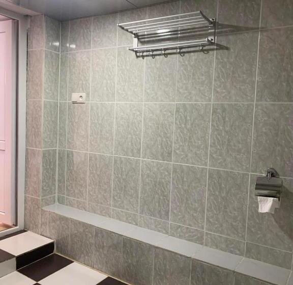 پانسیون Tsivi Tba