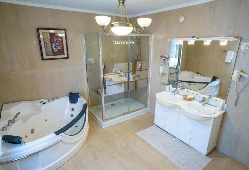 פנסיון Villa Alice