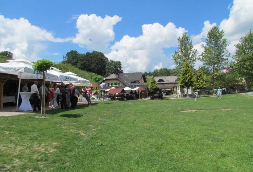 črni Baron Pension Black Baron