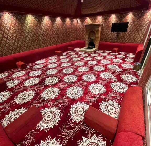 Курорт شاليهات حديقة الوسام