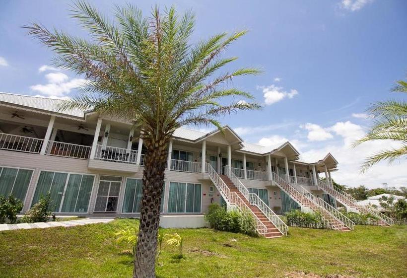 בית מלון כפרי Capital O 804 Greenway Hua Hin Resort