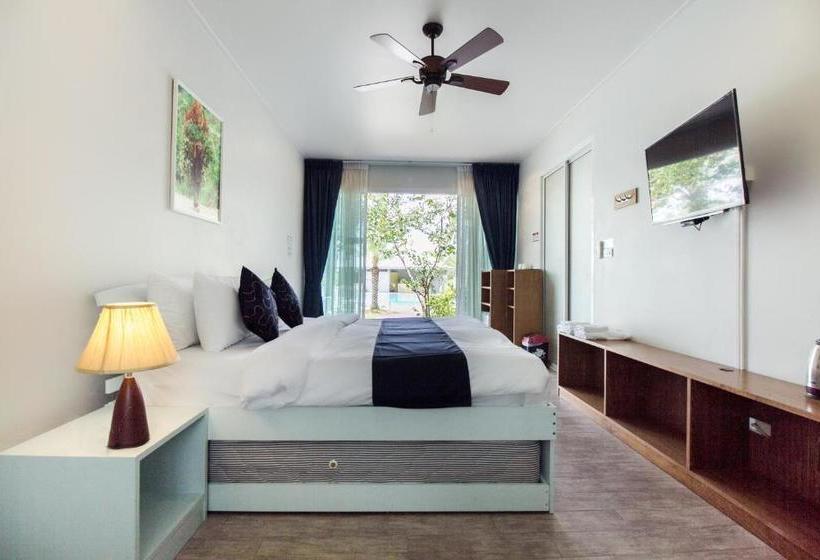 בית מלון כפרי Capital O 804 Greenway Hua Hin Resort