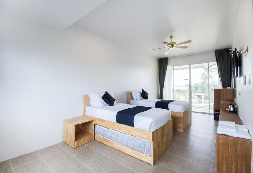 בית מלון כפרי Capital O 804 Greenway Hua Hin Resort