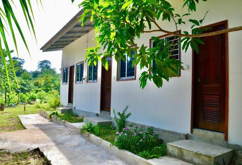 膳宿费 Koh Rong Lagoon