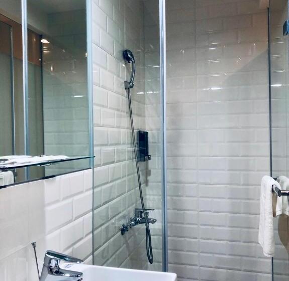 T.o. Hotel   Taipei Station