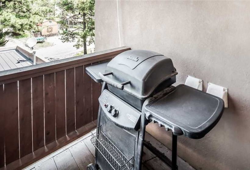 El Tigre  One Bedroom Cabin