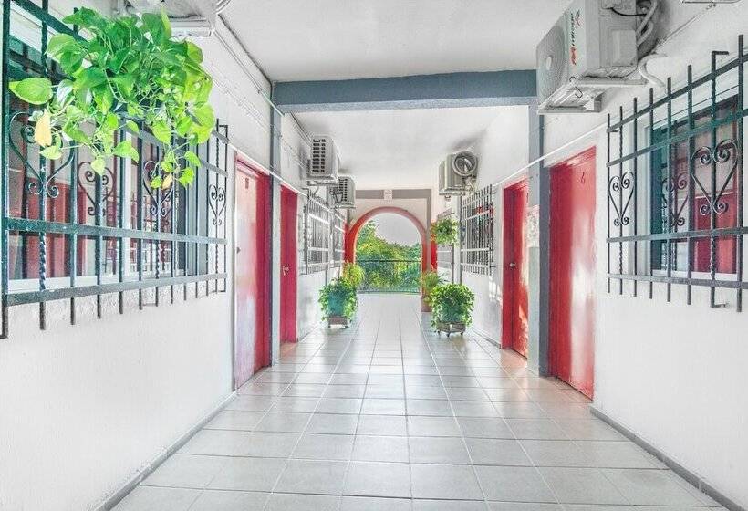 فندق Posada Santiago Manzanillo