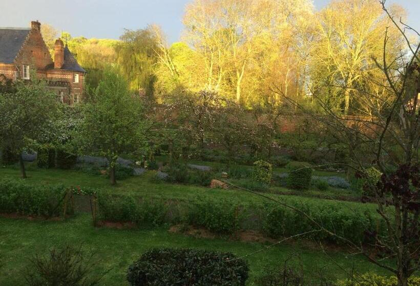 مبيت وإفطار Auberge Du Manoir D'archelles