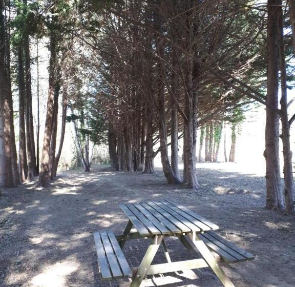 ベッドアンドブレックファースト Chambres D'hôtes La Chabrière