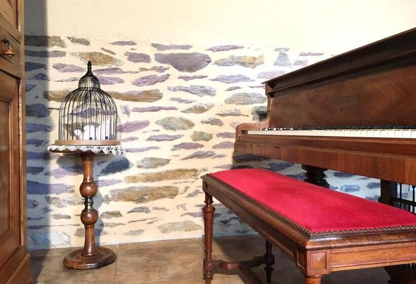 צימר Domaine De La Fontaine