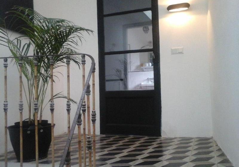 민박 La Vigneronne 1870