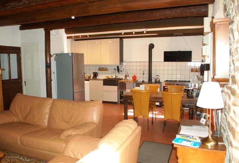 민박 Le Grand Trianon