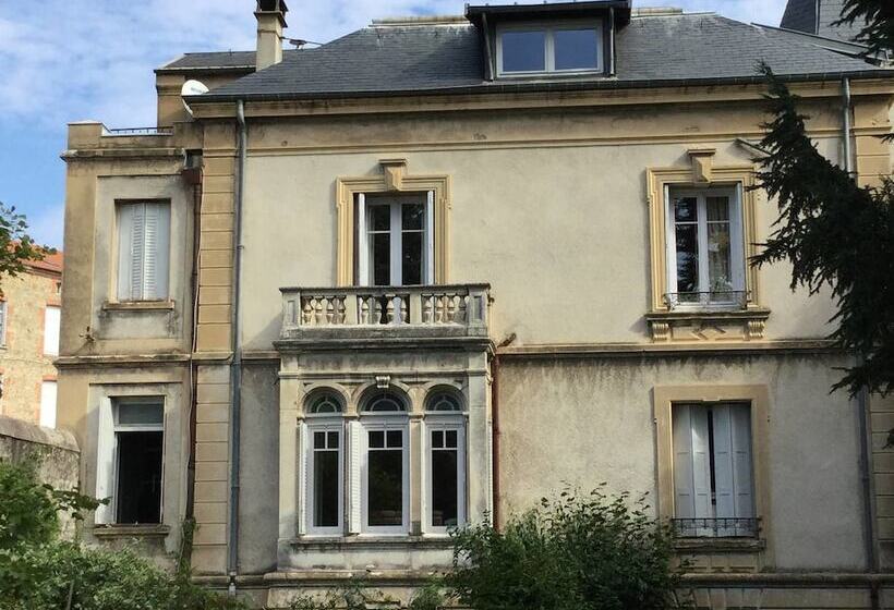 مبيت وإفطار Les Marronniers