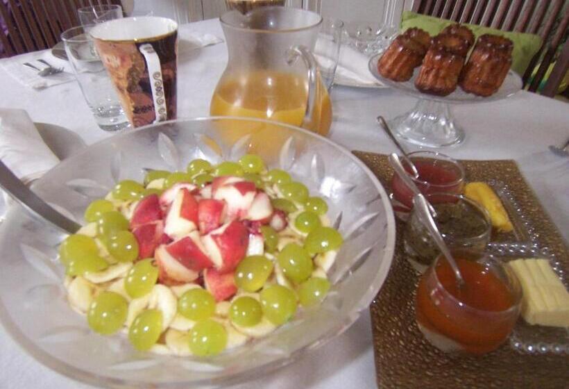 مبيت وإفطار Maison D Hôtes Archangels Home