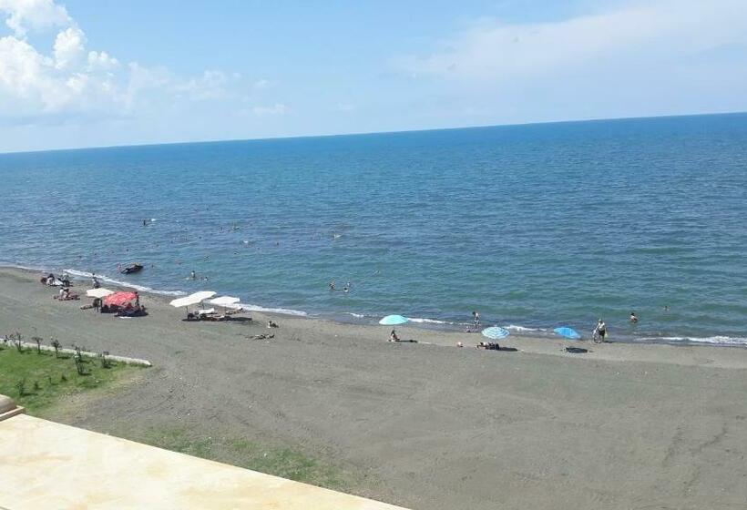 تختخواب و صبحانه Marinus