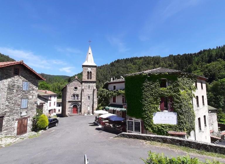 ペンション Auberge Du Doulon