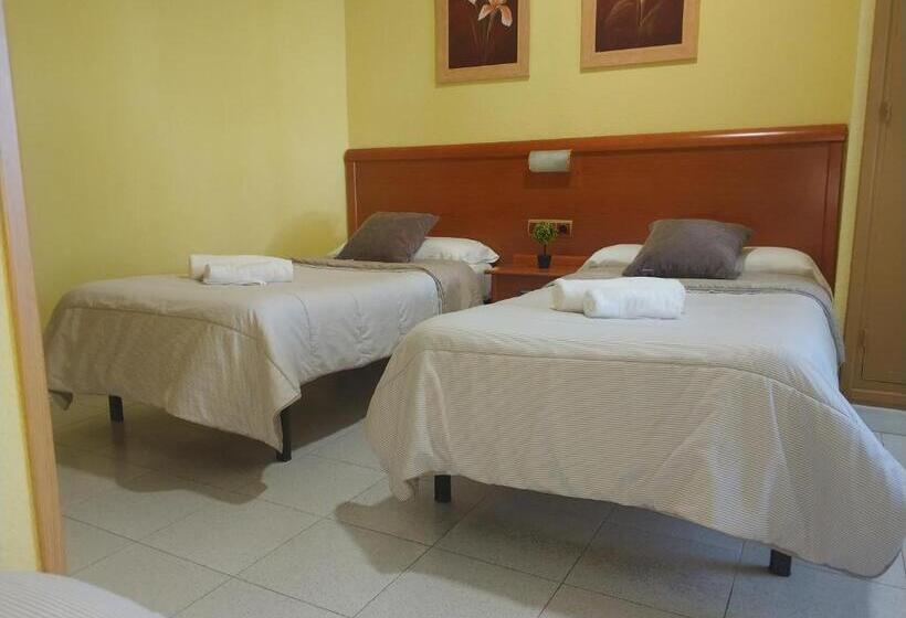 Пансион Hostal Restaurante Iruñako