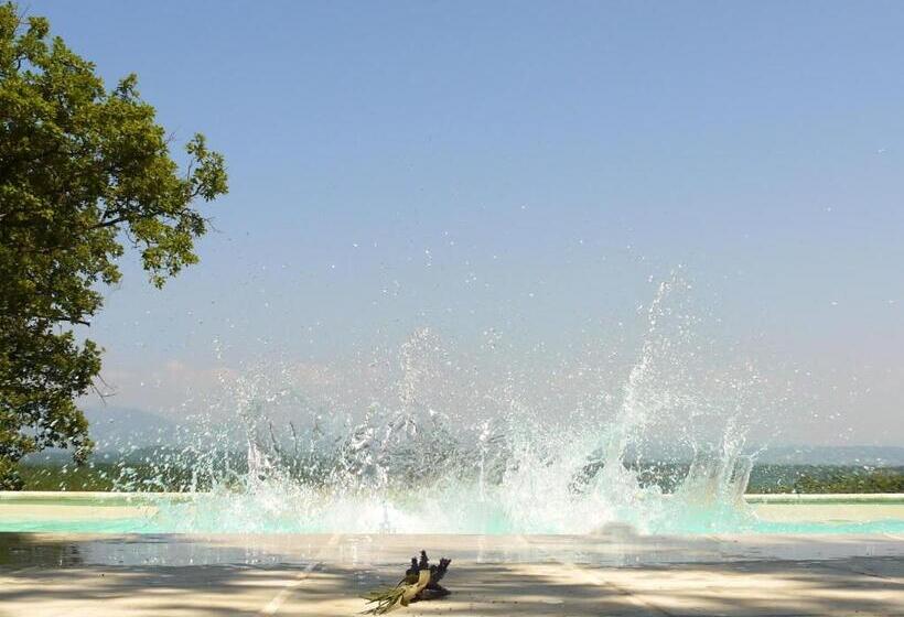 بنسيون La Ferme Les Eybrachas