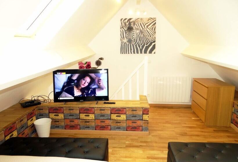 פנסיון Le Domaine De Malabry   Chalets