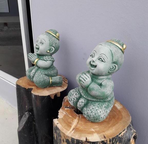 بنسيون Oyo Ban Thassanee