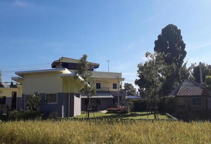 بنسيون Oyo Ban Thassanee