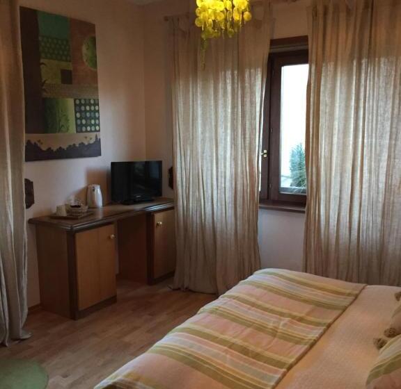 مبيت وإفطار Chambres D Hôtes L Ecrin Des Saveurs