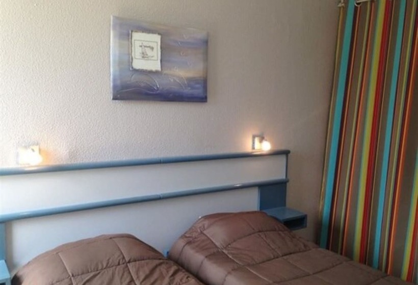 Отель Village Vacances Des Rives Des Corbieres