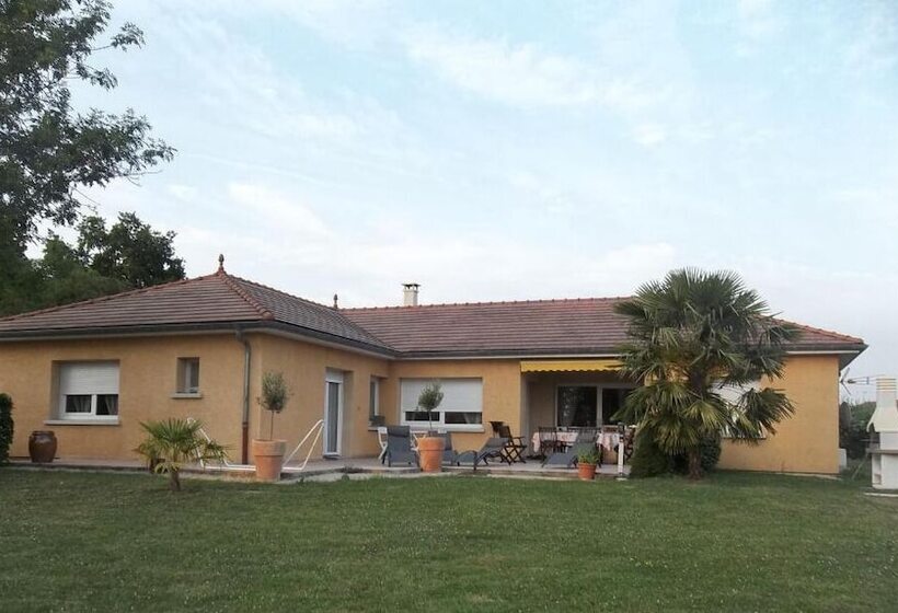 פנסיון Alaguyauder La Chambre