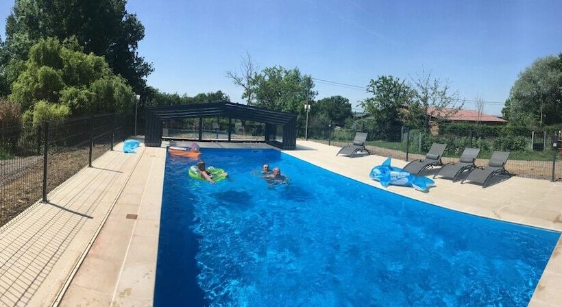 פנסיון Alaguyauder La Chambre