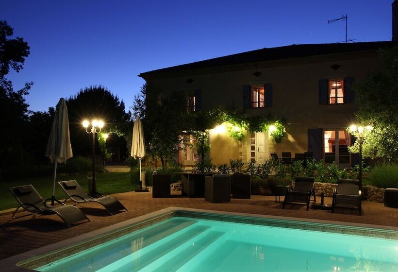 Пансион Au Mas Du Soleil